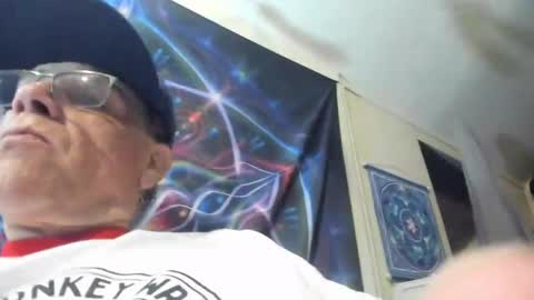 Andrew Thomas online show from 10.05.25