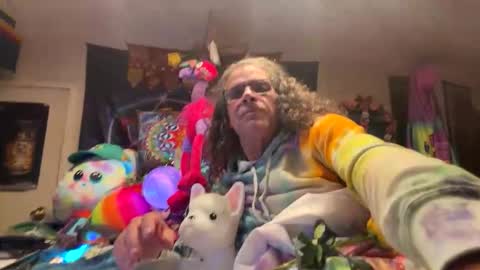 Andrew Thomas online show from 10.27.25