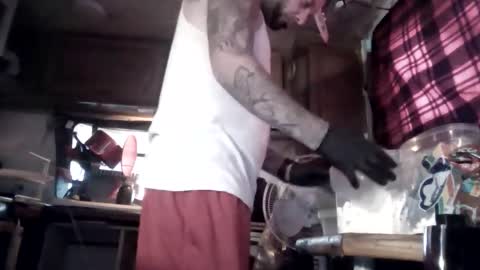 Snapshot of d0pedik chatting on 10.24.25 d0pedik online show from 10.24.25