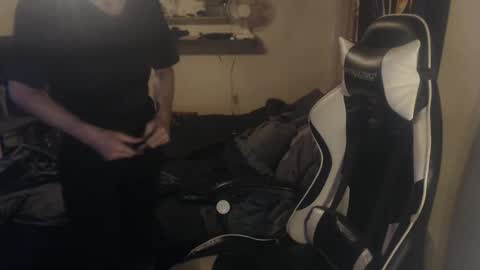 Snapshot of d0pey42o chatting on 02.06.25 D0pey42O online show from 02.06.25