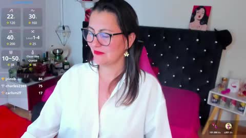Snapshot of d_martii chatting on 03.01.25 Mia online show from 03.01.25