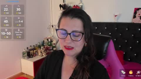 Snapshot of d_martii chatting on 03.10.25 Mia online show from 03.10.25