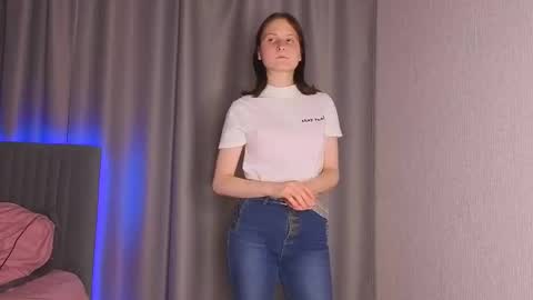 Anna online show from 09.15.25