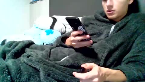 Snapshot of daaneel_ chatting on 01.06.25 Dannel online show from 01.06.25