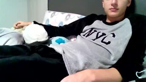 Snapshot of daaneel_ chatting on 03.02.25 Dannel online show from 03.02.25