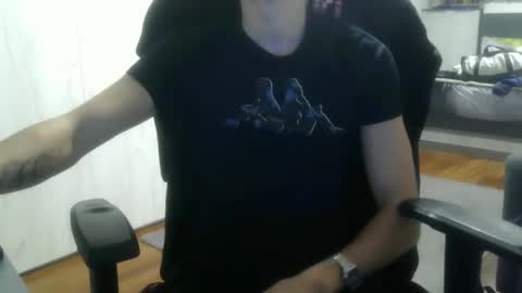 Snapshot of daaneel_ chatting on 11.25.25 Dannel online show from 11.25.25