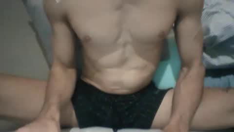 Snapshot of dabeibe chatting on 03.04.25 Jewbb online show from 03.04.25