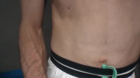 Snapshot of dabeibe chatting on 03.12.25 Jewbb online show from 03.12.25