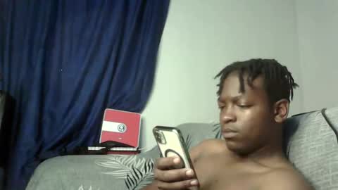 Snapshot of dad_tothesehoes chatting on 02.15.25 dad_tothesehoes online show from 02.15.25