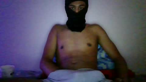 Snapshot of daddiesboi04 chatting on 03.24.26 daddiesboi04 online show from 03.24.26