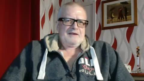 Brian ... online show from 01.06.25