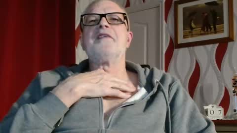 Brian ... online show from 01.07.25