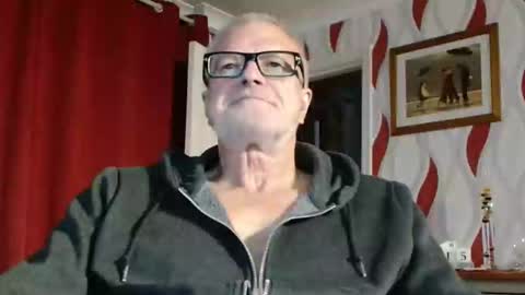 Brian ... online show from 09.15.25