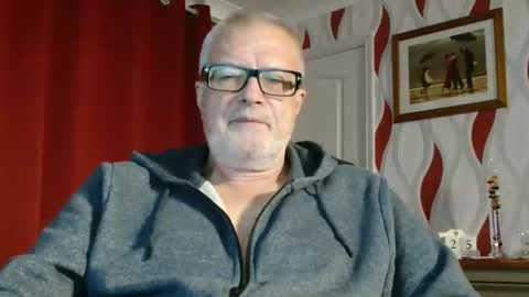 Brian ... online show from 09.25.25