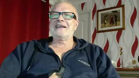 Brian ... online show from 09.30.25