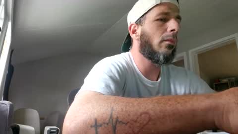 Snapshot of daddo1477 chatting on 10.24.25 daddo1477 online show from 10.24.25