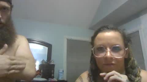 Snapshot of daddy48069 chatting on 09.21.25 Daddyrock48069 online show from 09.21.25