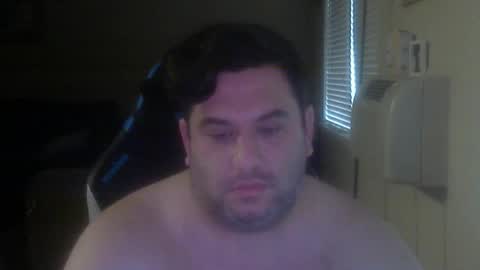 Snapshot of daddybody4u chatting on 02.11.25 daddybody4u online show from 02.11.25