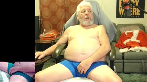 Snapshot of daddydom4fun chatting on 12.24.24 Daddydom4fun online show from 12.24.24