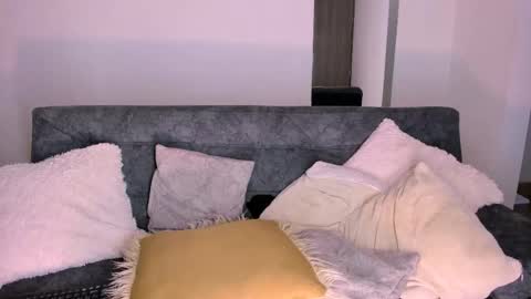 Creamy online show from 11.18.25