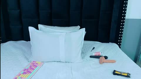 Antonella  online show from 04.16.26