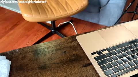 Snapshot of daddysfav_xx chatting on 02.23.25 princess online show from 02.23.25