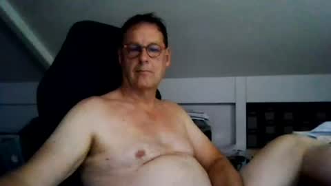 Snapshot of daddyspoenk chatting on 07.29.26 Dannyspoenk online show from 07.29.26
