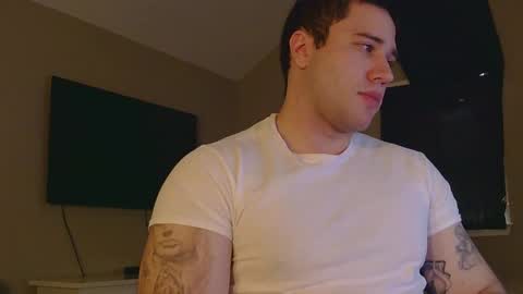 Snapshot of daddywassuppp4 chatting on 11.02.25 Jon online show from 11.02.25