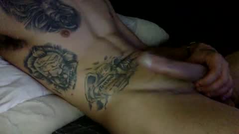 Snapshot of daddywitdalongpipe chatting on 11.04.25 daddywitdalongpipe online show from 11.04.25