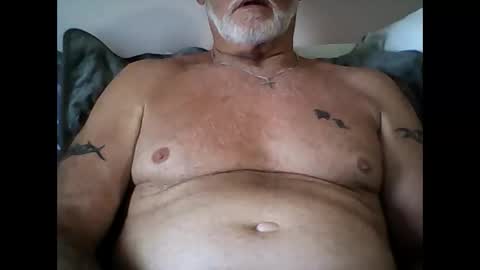 Snapshot of dadhmalone chatting on 03.27.26 dadhmalone online show from 03.27.26