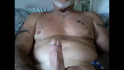 Snapshot of dadhmalone chatting on 03.31.26 dadhmalone online show from 03.31.26