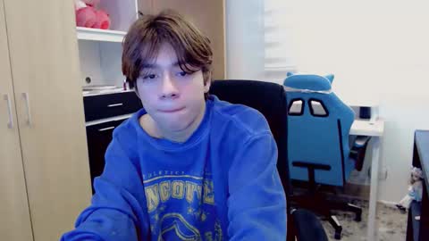 Snapshot of dae_lune chatting on 02.10.26 dae_lune online show from 02.10.26