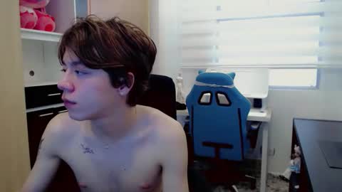 Snapshot of dae_lune chatting on 02.11.26 dae_lune online show from 02.11.26