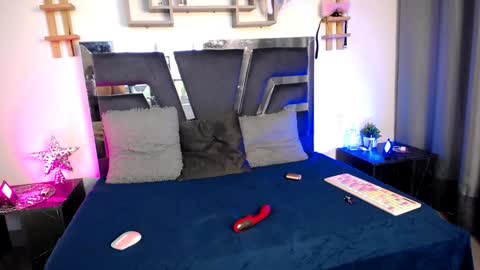 Snapshot of daenerys_cat chatting on 01.10.25 daenerys_cat online show from 01.10.25