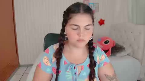 daeneryslove_doll online show from 09.10.25