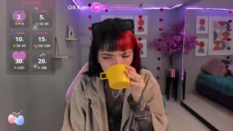 dafne huges online show from 02.26.25