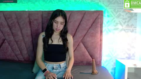 Snapshot of dafnee_e chatting on 02.03.25 dafnee_e online show from 02.03.25