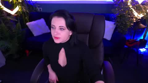 Dafni Mon online show from 03.03.25