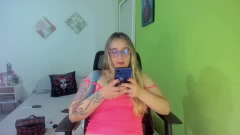 Snapshot of dahia888 chatting on 10.20.25 Dahia online show from 10.20.25