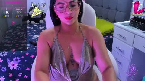 Snapshot of dahian_carter chatting on 12.29.24 Dahian online show from 12.29.24