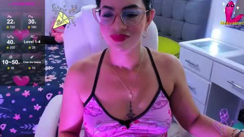 Snapshot of dahian_carter chatting on 01.05.25 Dahian online show from 01.05.25