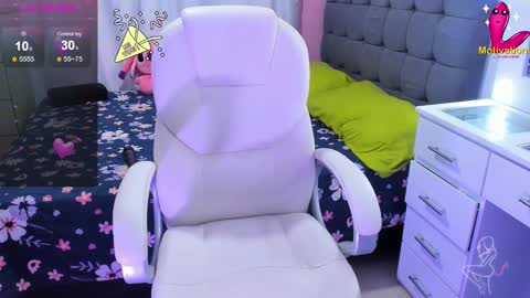 Snapshot of dahian_carter chatting on 01.07.25 Dahian online show from 01.07.25