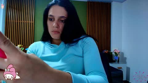  Dahiana  online show from 01.30.25