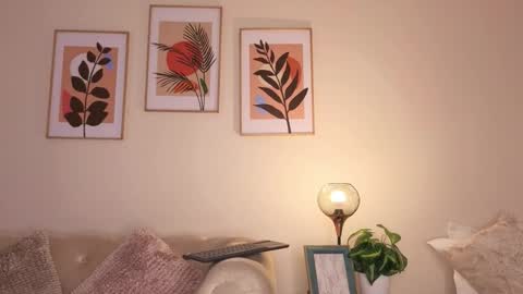 Snapshot of dahiana_walcott chatting on 02.04.26 Dahiann Walcott online show from 02.04.26