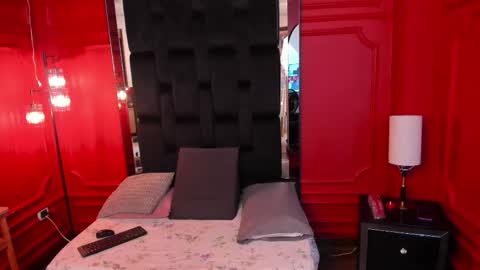 Dahiane Connor online show from 11.21.25