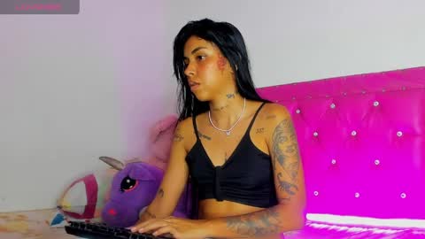    online show from 04.25.26
