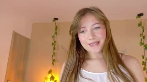 Dahlia online show from 02.11.26