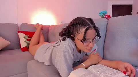 Dahli online show from 12.28.24