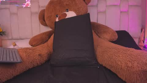 Daia Ortiz  online show from 10.03.25