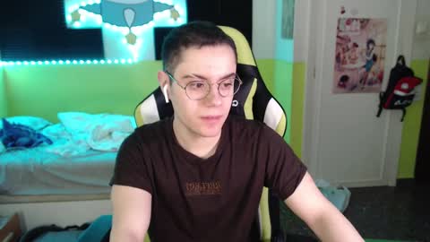 Snapshot of daigoro03 chatting on 02.10.25 daigoro03 online show from 02.10.25